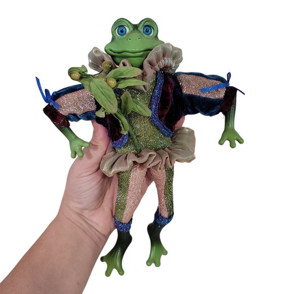 Vintage Frog Prince by Donna Stevens for Christmas Around The World - Picture 3 of 3